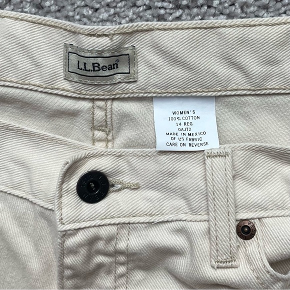 LL Bean Women’s Size 14 Cream Denim Shorts 100% Cotton 5 Pocket Zip Fly Closure - Picture 7 of 11